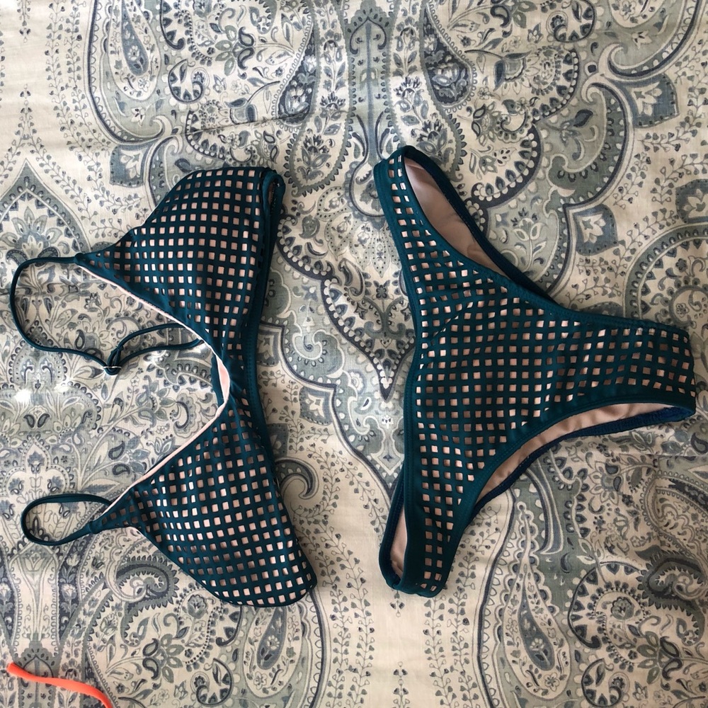green cutout bikini